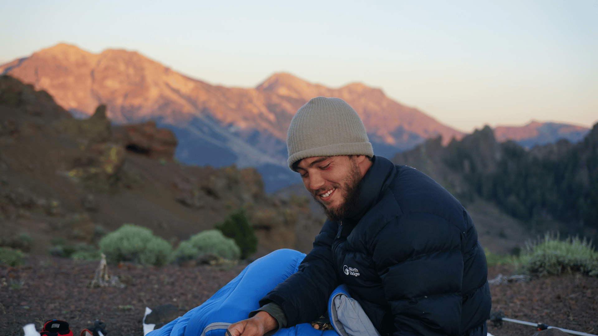 Snuggle Up In The Outdoors! Sleeping Bag Solutions